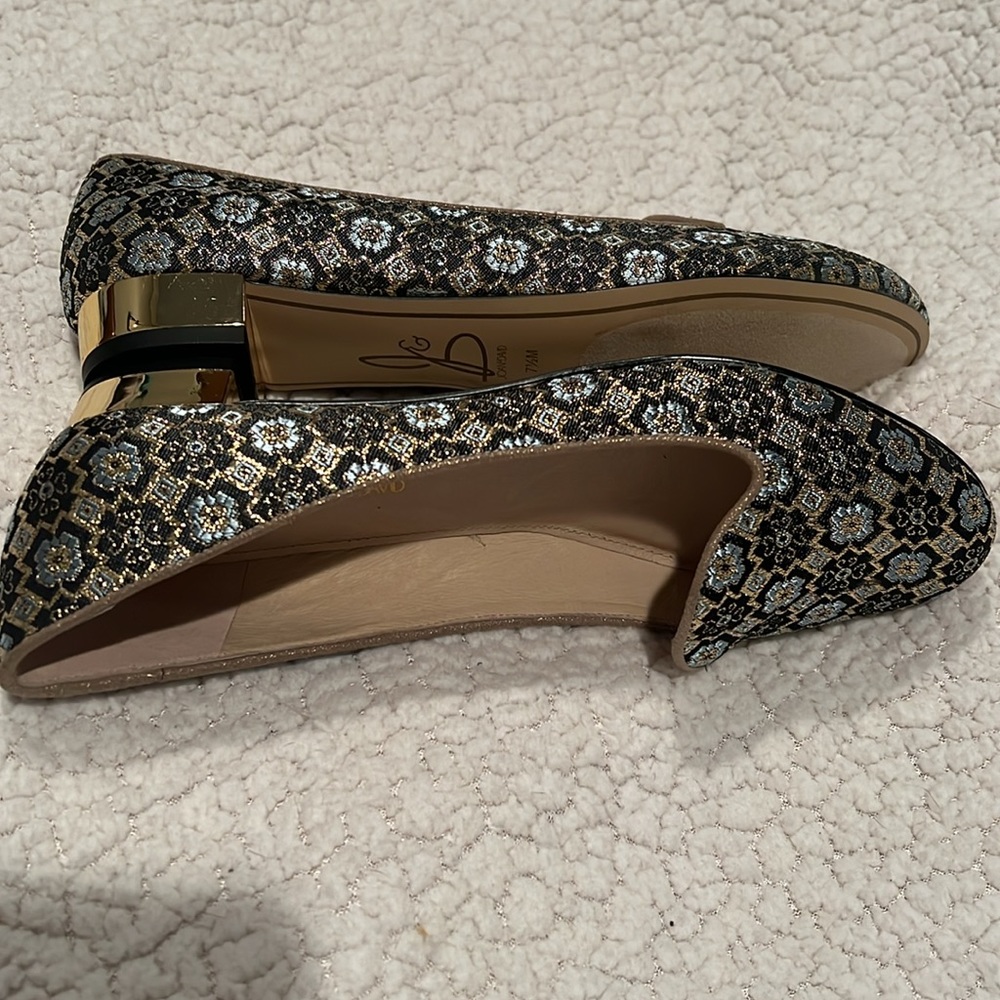 J&G Joan@David Shoes - Picture 6 of 6
